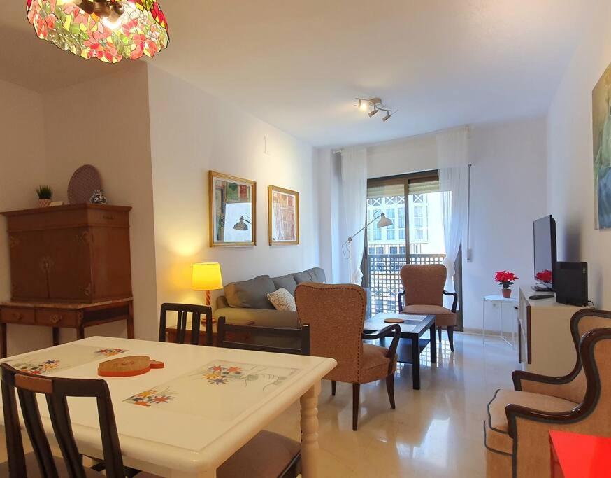 Acogedor Y Centrico Con Parking Daire Granada Dış mekan fotoğraf